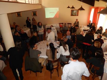 Un pranzo di Natale aziendale all'insegna della sostenibilità e dell'innovazione